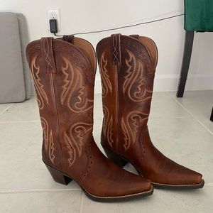 Ariat Leather Boots Size 8